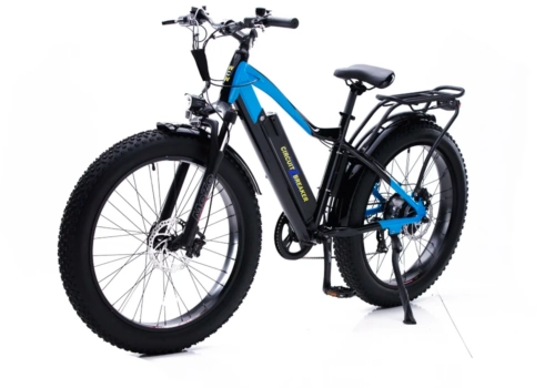 cb-black-blue-side-2